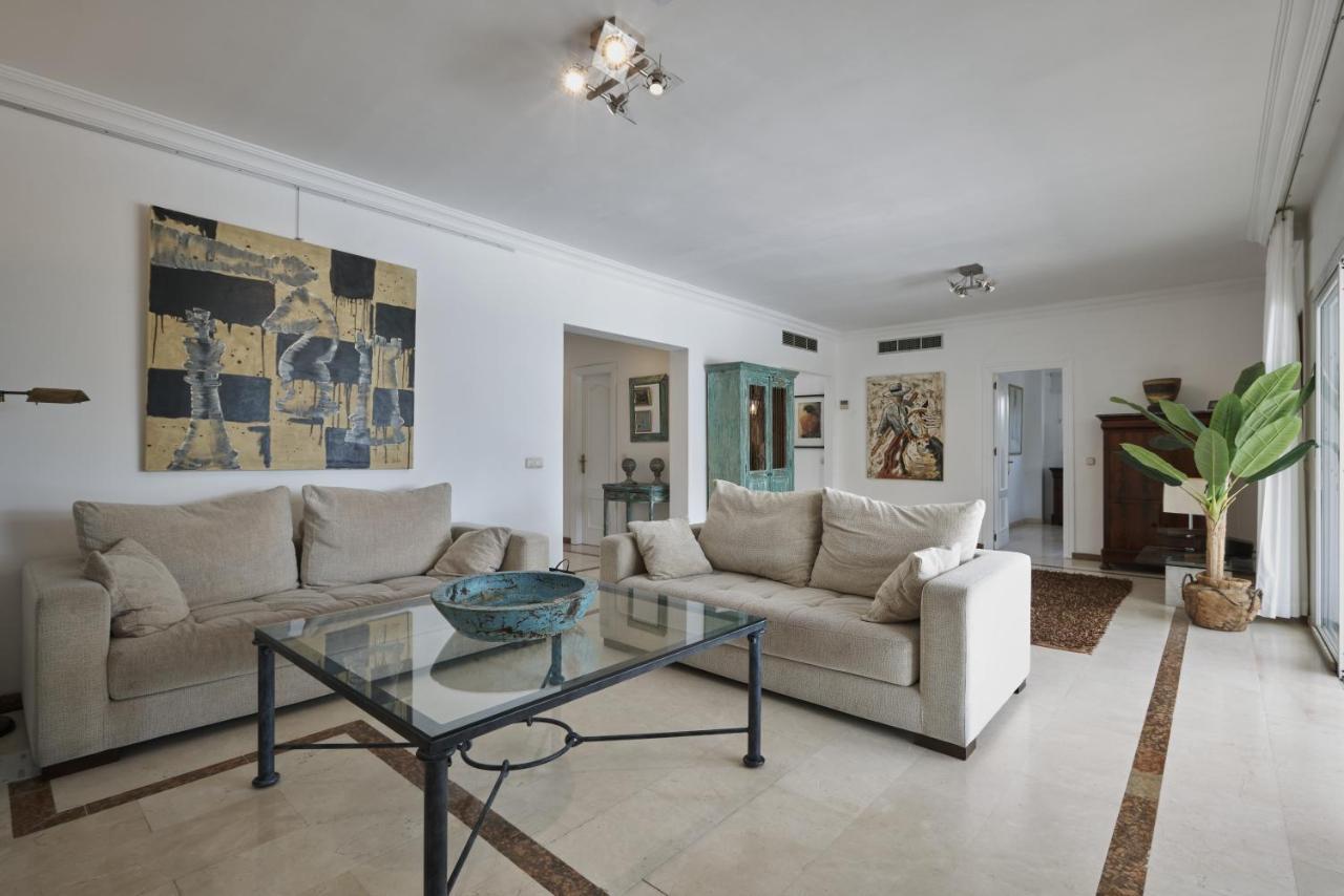 Villa Pinsapo Estepona Exterior photo